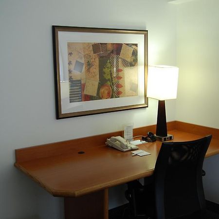 Washington Suites Alexandria Zimmer foto