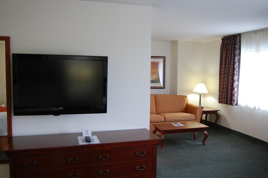 Washington Suites Alexandria Zimmer foto