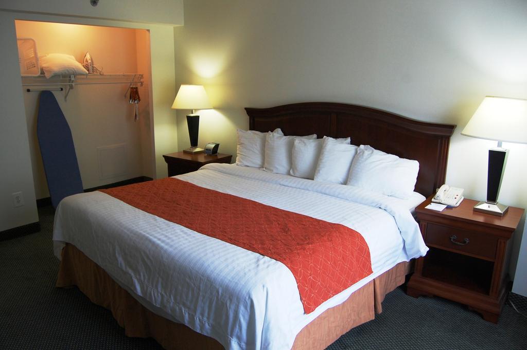 Washington Suites Alexandria Zimmer foto